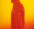Andres Serrano: Madona s djetetom, cibachrome, 1987. (foto reprodukcije: R. Kosinožić)